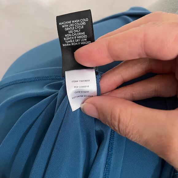 Torrid Lace Shoulder Popover Womens Top 4X Teal Romantic Boho Flowy Long Sleeve - Picture 11 of 12